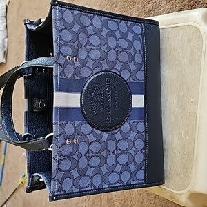 Coach Dempsy tote bag 22 In